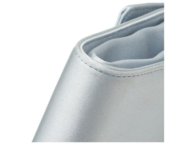 Roger Vivier Schultertasche aus Satin Blau - Ansicht 4