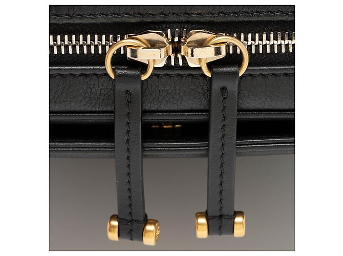 Chanel Calfskin CC Medium Vanity Case Black - view 10