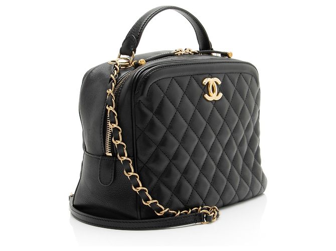 Chanel Calfskin CC Medium Vanity Case Black - view 2