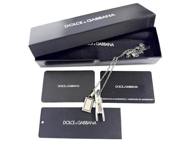 Dolce & Gabbana Colar com Pendente Dolce&Gabbana Preto - vista 10