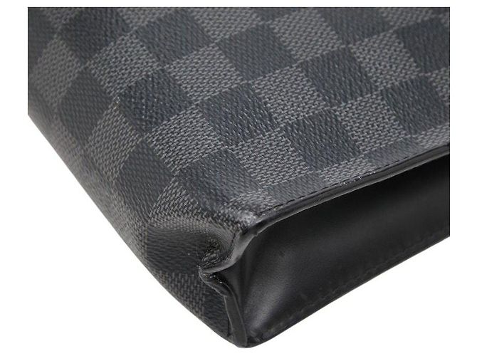Louis Vuitton Pochette Voyage MM Damier Graphite Clutch Schwarz - Ansicht 4