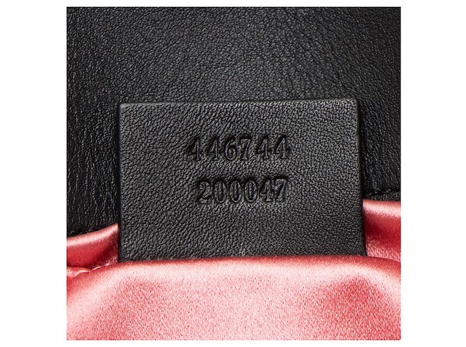 Gucci GG Marmont Small Flap Bag aus gestepptem Samt Schwarz - Ansicht 6