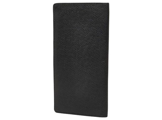 Louis Vuitton Portefeuille Long Taiga Leather Wallet Black - view 2