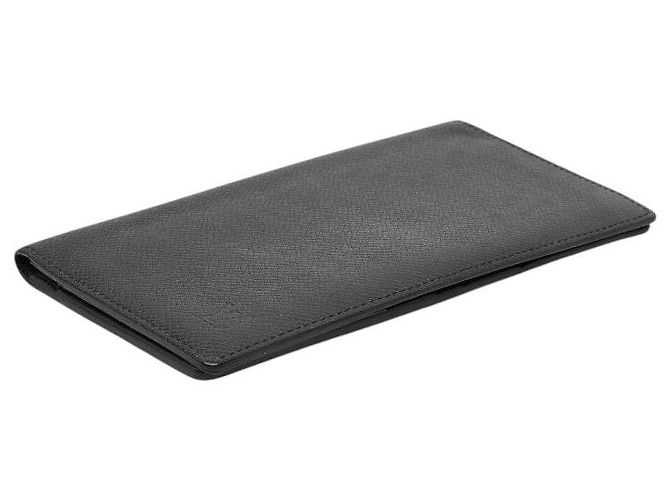 Louis Vuitton Portefeuille Long Taiga Leather Wallet Black - view 4