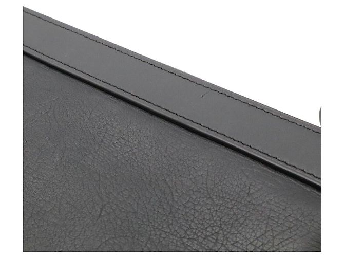 Louis Vuitton Pochette Discovery Clutch Nero - vista 5
