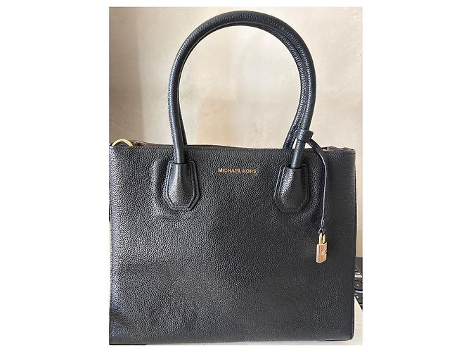 Michael Kors Borsa Tote Mercer in Pelle Traforata Nero - vista 2