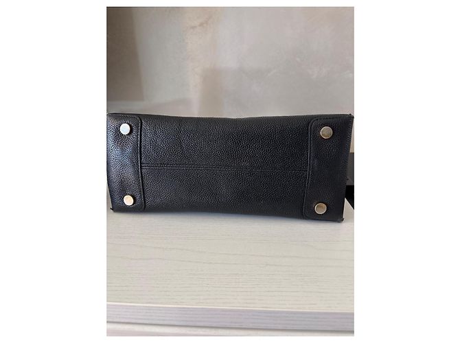 Michael Kors Borsa Tote Mercer in Pelle Traforata Nero - vista 3