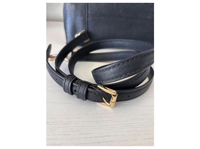 Michael Kors Borsa Tote Mercer in Pelle Traforata Nero - vista 4