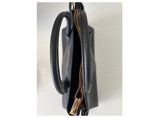 Michael Kors Borsa Tote Mercer in Pelle Traforata Nero - vista 6