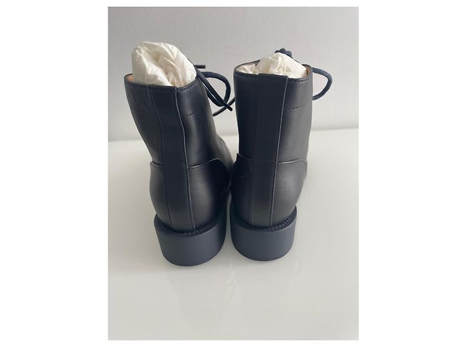 Chanel Blue Leather Lace-Up Boots with CC Logo Black Dark blue - view 2