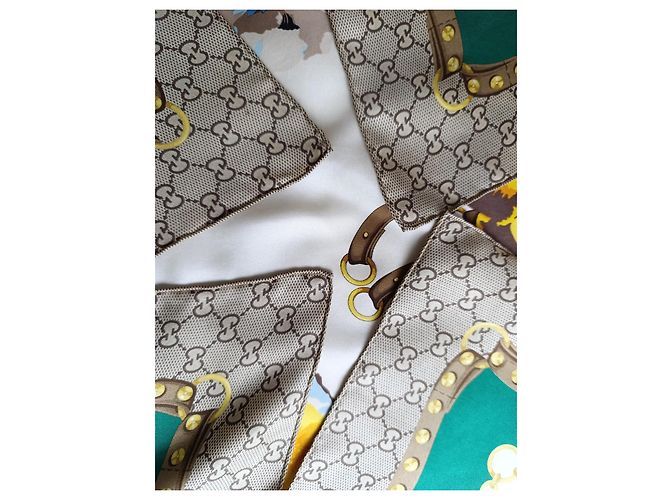 Gucci Lenço de seda Flora Horsebit Marrom Branco Azul Bege Dourado Verde Amarelo - vista 5