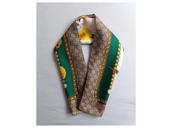 Gucci Lenço de seda Flora Horsebit Marrom Branco Azul Bege Dourado Verde Amarelo - vista 6