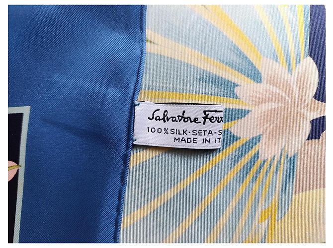 Pañuelo de Seda Salvatore Ferragamo Estampado Floral Rosa Blanco Azul Verde Crudo Amarillo - vista 6