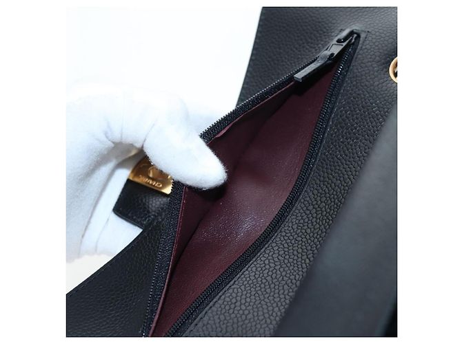 Borsa a tracolla CHANEL Chain Matelasse 23 Pelle Caviar Nero Oro CC Auth BA16030SV D'oro - vista 22