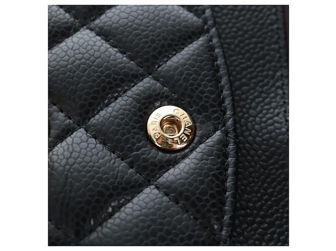 Borsa a tracolla CHANEL Chain Matelasse 23 Pelle Caviar Nero Oro CC Auth BA16030SV D'oro - vista 25