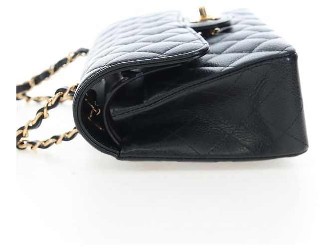 Borsa a tracolla CHANEL Chain Matelasse 23 Pelle Caviar Nero Oro CC Auth BA16030SV D'oro - vista 3