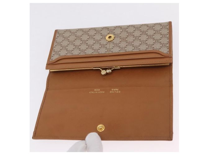 Céline Portafoglio lungo CELINE Macadam Canvas PVC Beige Gold Auth 205392A D'oro - vista 8