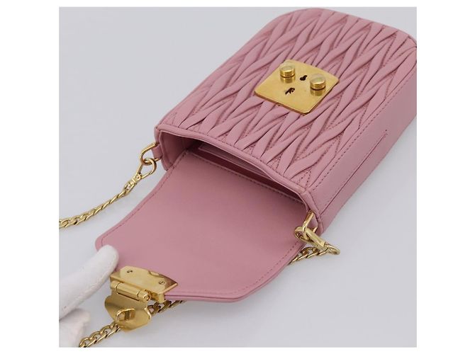 Borsa a tracolla Miu Miu Matelassé con catena in pelle Pink Gold Auth 207619V Rosa D'oro - vista 10