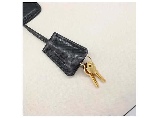 Saffiano Bolsa de mão PRADA Couro Safiano White Gold Auth bs37455A Branco Dourado - vista 23