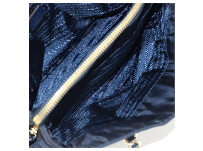 PRADA Chain Tote Bag Nylon Navy Gold Auth am12703V Golden Marineblau - Ansicht 10