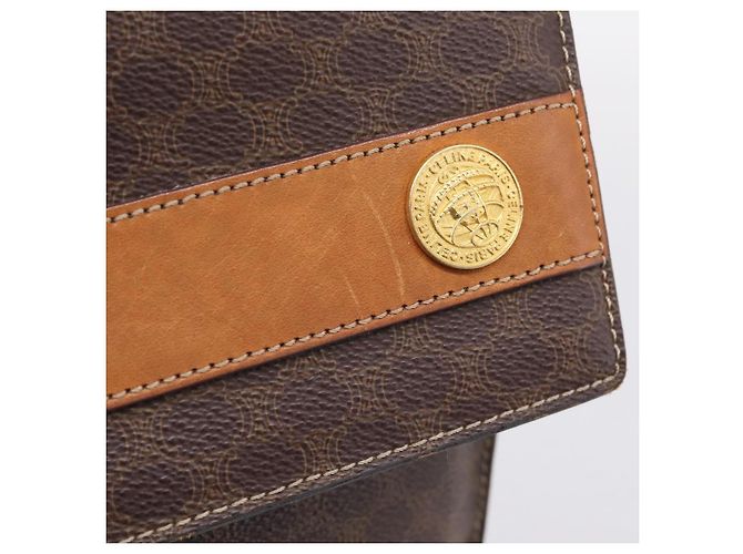 Céline Bolsa de Ombro CELINE Macadam Medallion PVC Marrom Tom Dourado Auth 207584 - vista 10