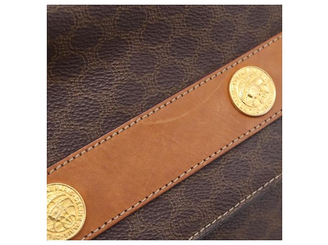 Céline Bolsa de Ombro CELINE Macadam Medallion PVC Marrom Tom Dourado Auth 207584 - vista 18