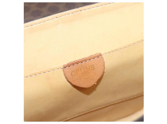 Céline Bolsa de Ombro CELINE Macadam Medallion PVC Marrom Tom Dourado Auth 207584 - vista 20