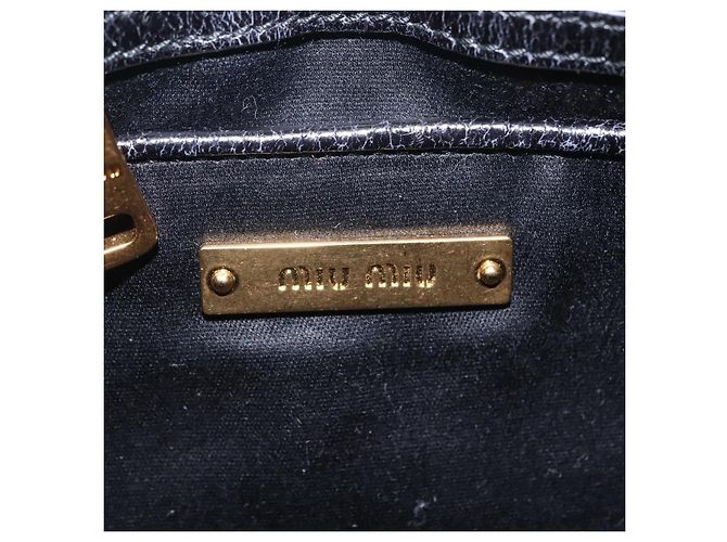 Miu Miu Schultertasche Leder Schwarz Gold Auth 167737A Golden - Ansicht 24
