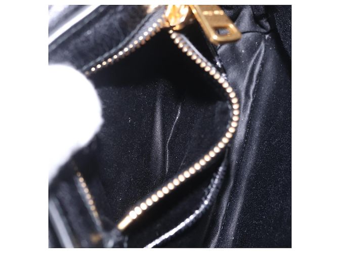 Miu Miu Schultertasche Leder Schwarz Gold Auth 167737A Golden - Ansicht 28