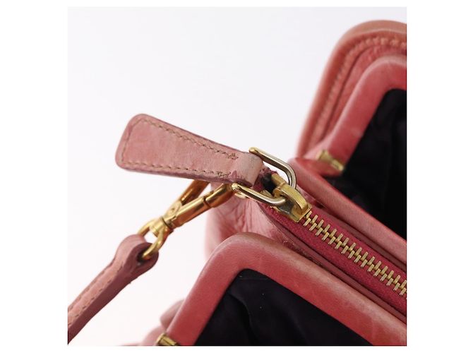 Bolsa de Ombro Miu Miu Matelassé Couro Rosa Ouro Auth 167645A Dourado - vista 31
