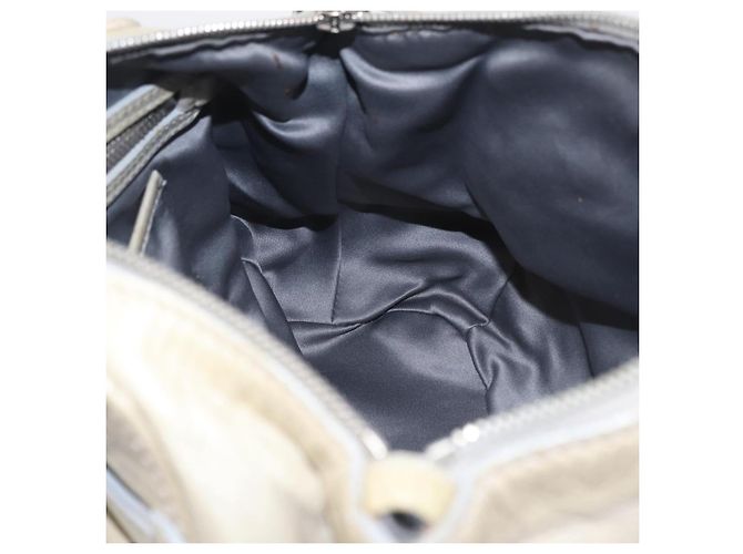 Miu Miu Handtasche aus Leder Grau Silber Auth 206866A Braun - Ansicht 23