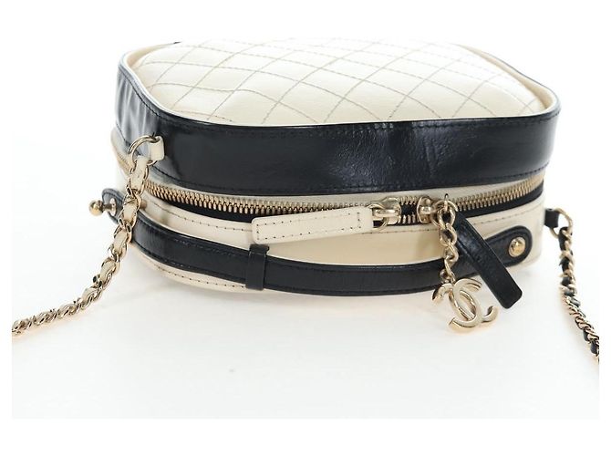 Bolso Vanity CHANEL Matelasse con cadena de cuero 2way White Gold CC Auth 206845A Blanco Dorado - vista 6