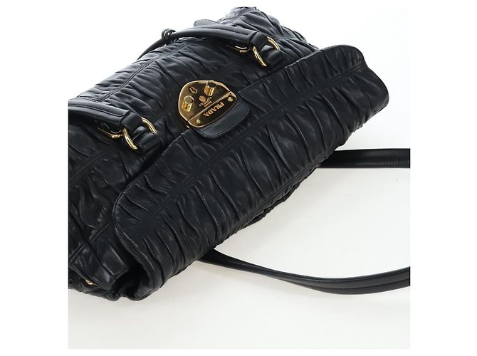Borsa Tote a rucchio PRADA in pelle nera e oro Auth BA16064SAV Nero D'oro - vista 6
