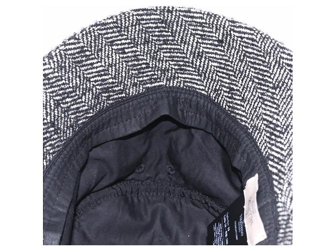 Valentino Bucket Hat Wool Black White Auth BA16214V - view 10