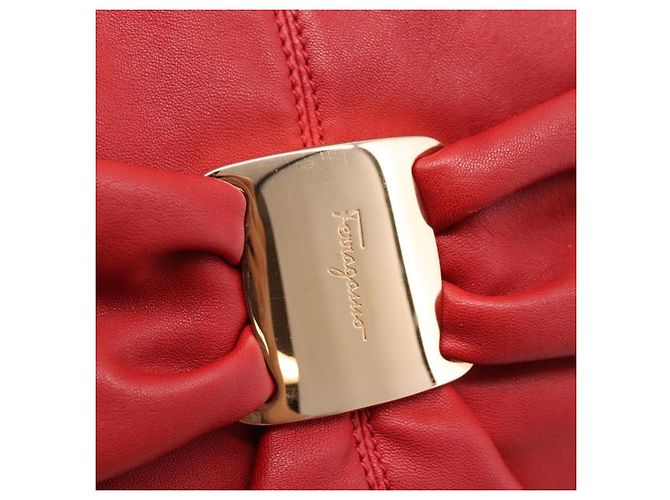 Borsa a tracolla Salvatore Ferragamo Vala in pelle rossa e oro autentica 206910A Rosso D'oro - vista 17