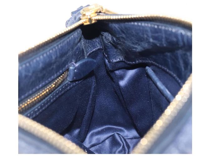 Borsa a spalla Miu Miu Matelassé in pelle blu e oro RR1937 Auth am12690V D'oro - vista 24