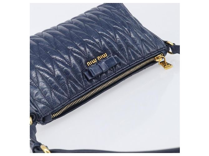 Borsa a spalla Miu Miu Matelassé in pelle blu e oro RR1937 Auth am12690V D'oro - vista 6
