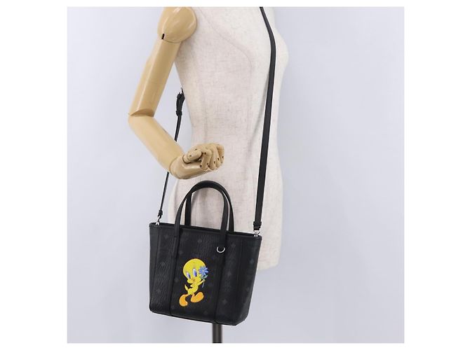 Bolso MCM Vicetos Logogram PVC Leather 2way LOONEY TUNES Black Silver Auth 202523M Negro Plata - vista 29