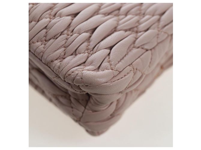 Bolsa de Ombro Miu Miu Matelassé com Corrente em Couro 2way Rosa Prata Auth 206389M - vista 21