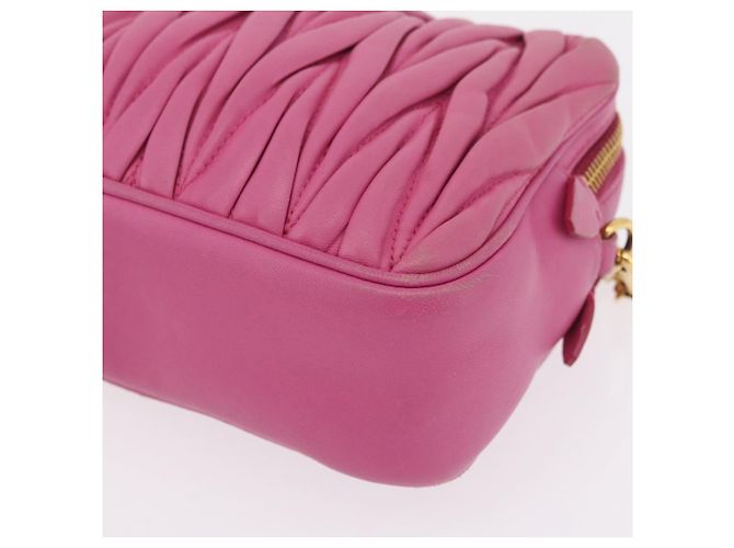 Borsa a spalla Miu Miu Matelassé in pelle rosa tono oro Auth 207581V - vista 16