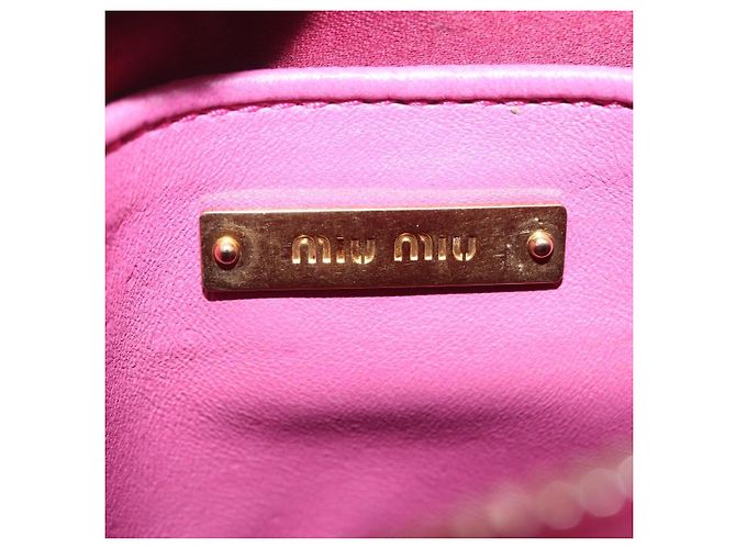 Borsa a spalla Miu Miu Matelassé in pelle rosa tono oro Auth 207581V - vista 21