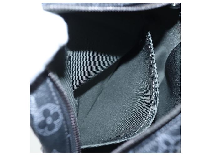 LOUIS VUITTON Monogram Eclipse DanubePM Shoulder Bag M43677 LV Auth 206267SAM Monogramma - vista 25