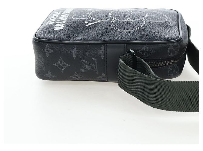 LOUIS VUITTON Monogram Eclipse DanubePM Shoulder Bag M43677 LV Auth 206267SAM Monogramma - vista 4