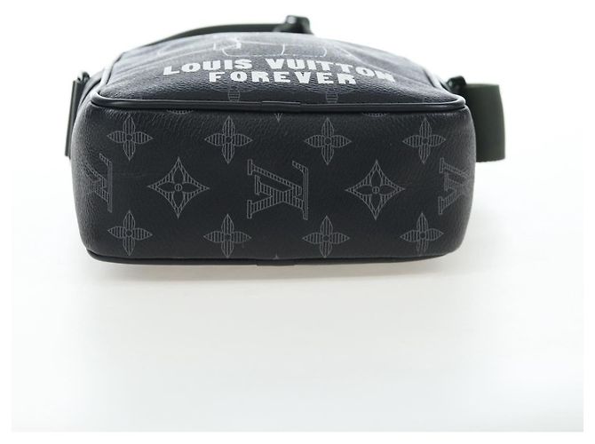 LOUIS VUITTON Monogram Eclipse DanubePM Shoulder Bag M43677 LV Auth 206267SAM Monogramma - vista 5