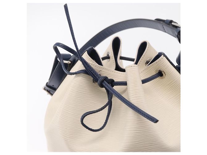 LOUIS VUITTON Borsa a tracolla Epi Petit Noe Yvoire Navy M40881 LV Auth 207540V Blu navy - vista 10