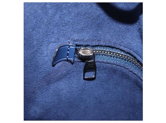 LOUIS VUITTON Borsa a tracolla Epi Petit Noe Yvoire Navy M40881 LV Auth 207540V Blu navy - vista 21