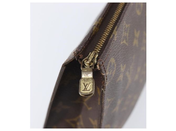 LOUIS VUITTON Monogram Poche Toilette 26 Pouch M47542 LV Auth 207426A - view 9