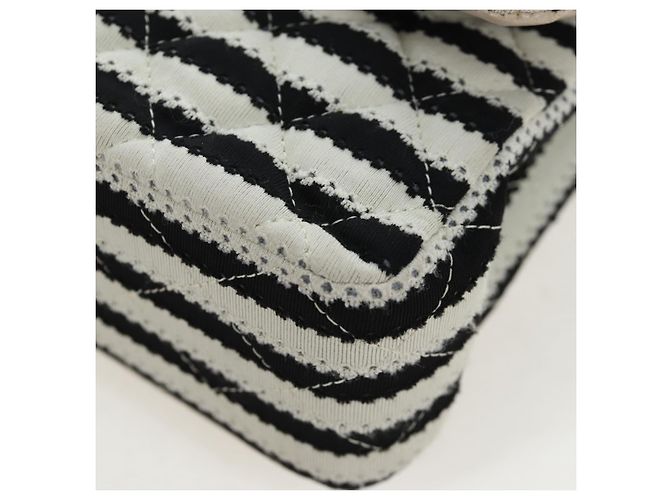 Borsa a tracolla CHANEL Matelasse 25 Chain Canvas White Gold CC Auth 206278SM Bianco D'oro - vista 18