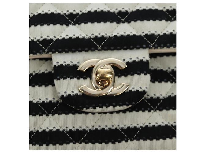 Borsa a tracolla CHANEL Matelasse 25 Chain Canvas White Gold CC Auth 206278SM Bianco D'oro - vista 22