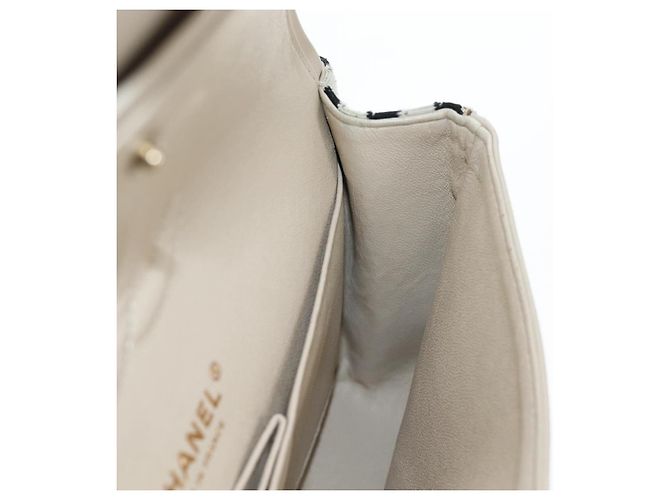 Borsa a tracolla CHANEL Matelasse 25 Chain Canvas White Gold CC Auth 206278SM Bianco D'oro - vista 31